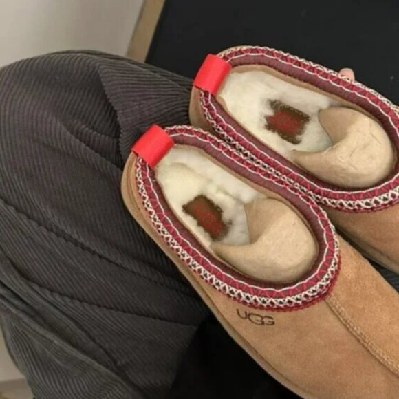 UGG Women's Tan Platform Mules with Red Accents - Picture 4 of 9